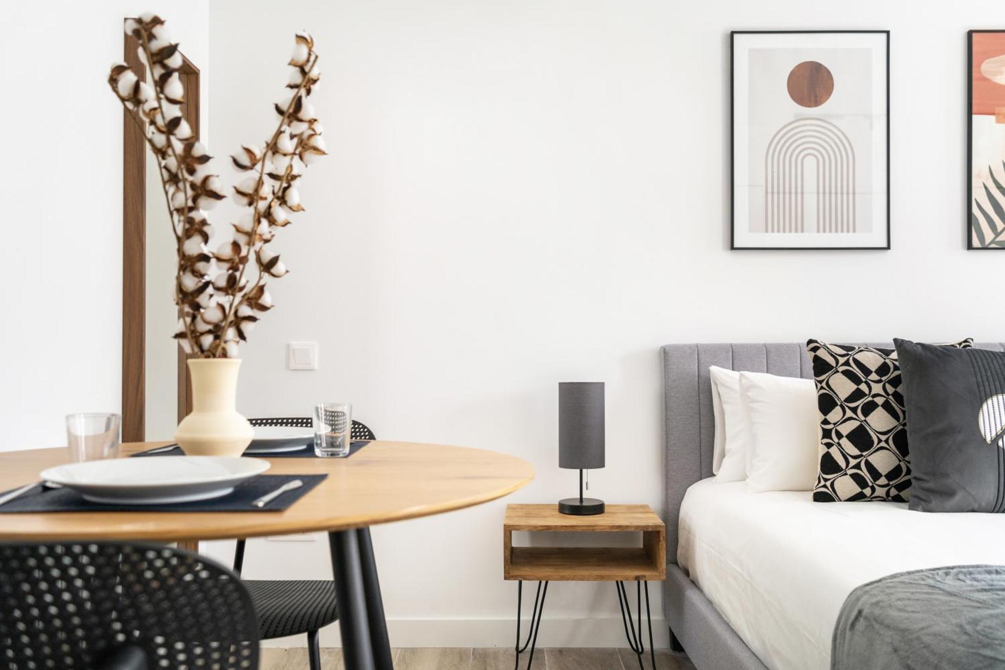 Dobo San Diego Apartment *